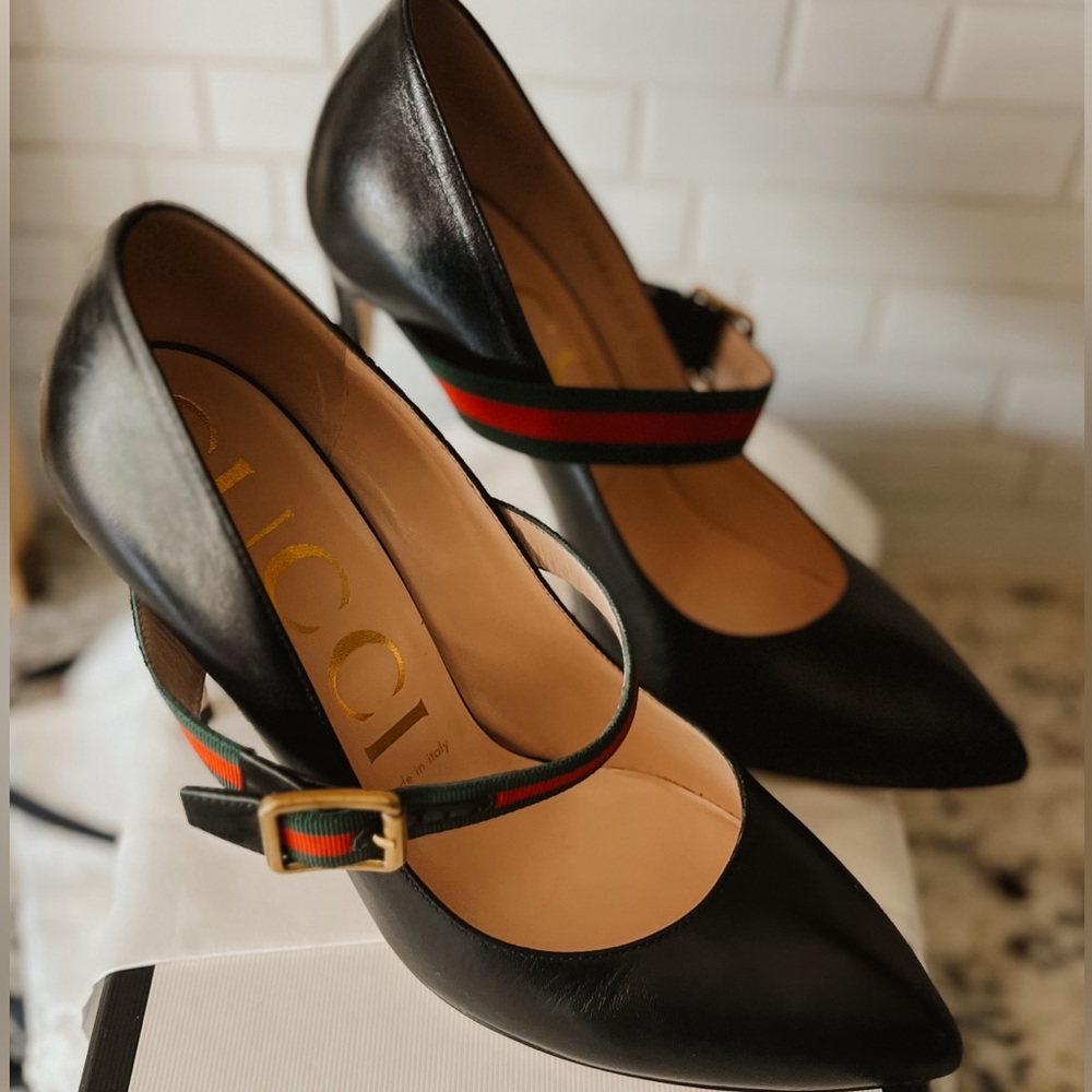 Gucci Sylvie Heels - Mary Janes in excellent condition